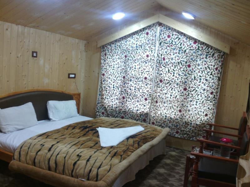 Oyo 5472 Bombay Palace Pahalgām Zewnętrze zdjęcie